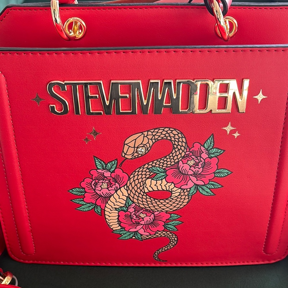 *RARE* Steve Madden Red Bevelyn Purse Lunar New Year Year of the Snake - Picture 10 of 15